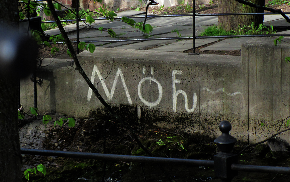 grafitti_akerselva_tommetanker2