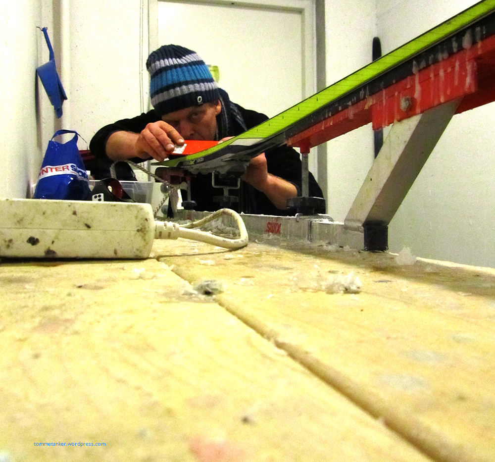 40årskrisa_tommetanker