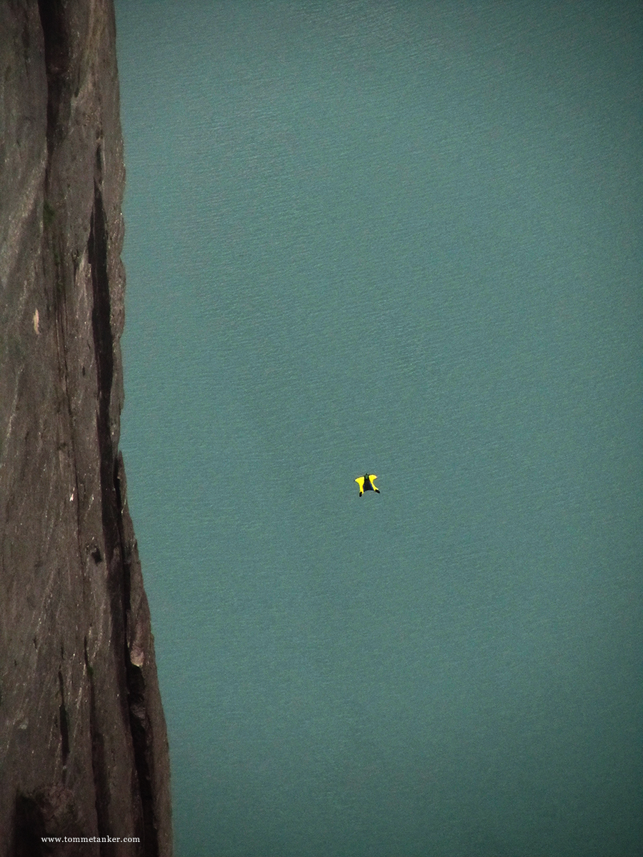 basehopper_kjerag_tommetanker