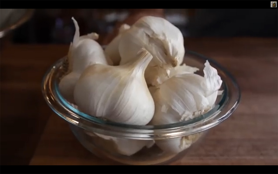 garlic_peel