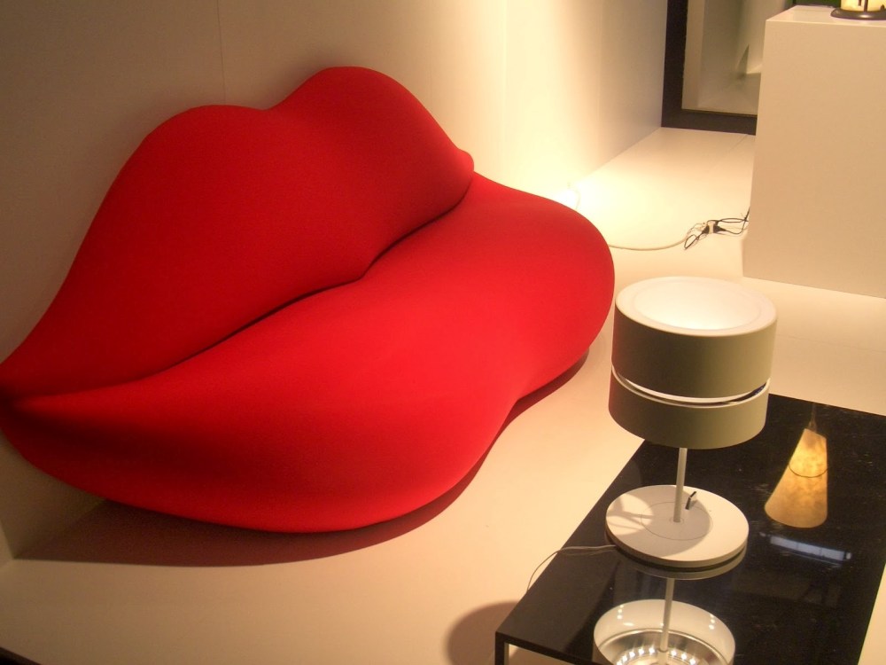 sexy_sofa2_tommetanker