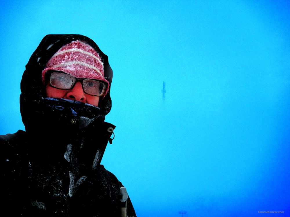 nina_storm_hovden_tommetanker