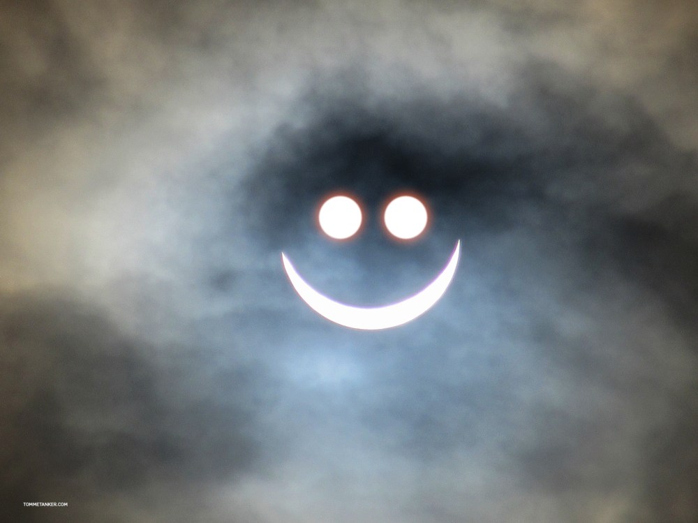 happy_eclipse_tommetanker