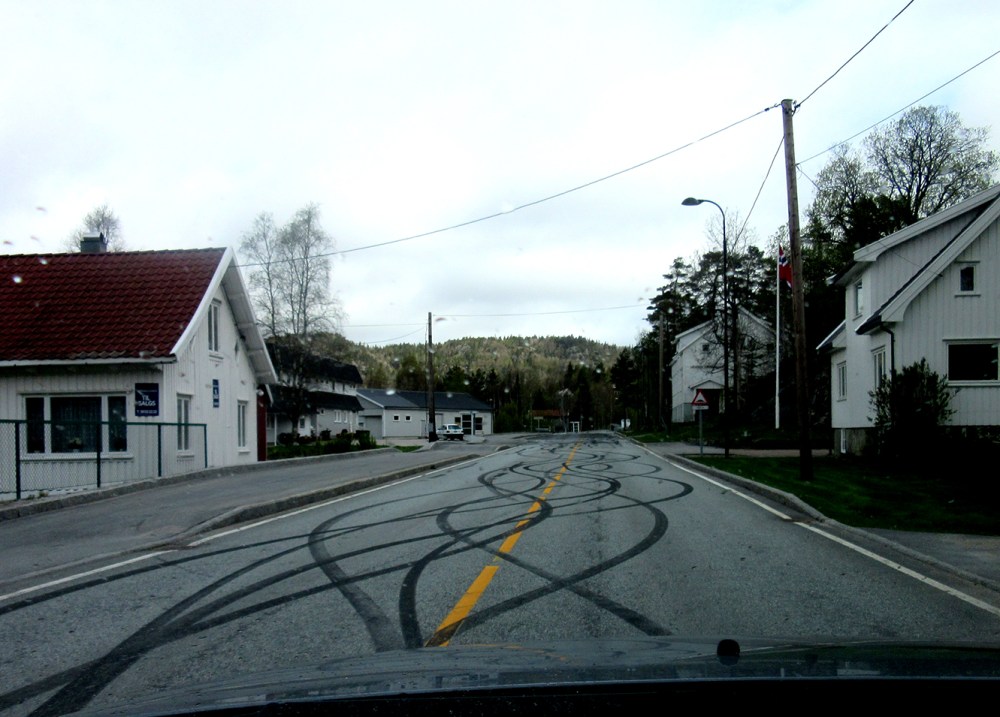 asfaltpest_tommetanker