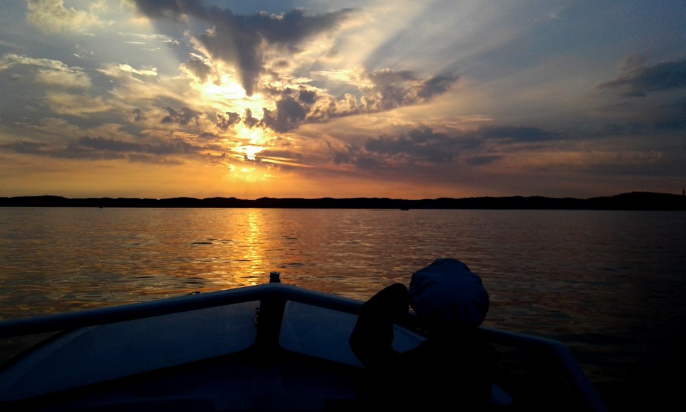 dvergsoya_solnedgang_tommetanker