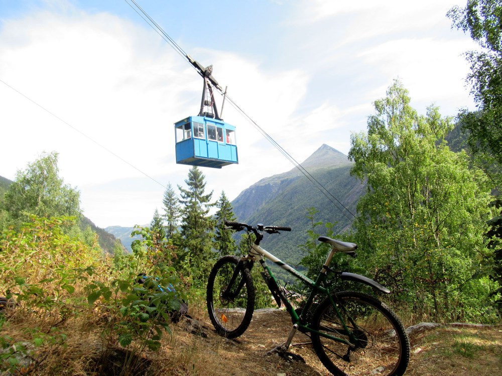 blåbæret_gaustadtoppen_tommetanker