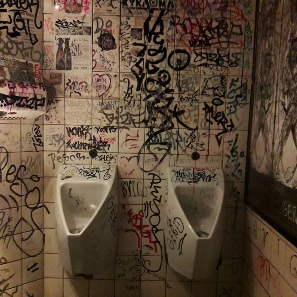 danmark_3_pissoir_tommetanker