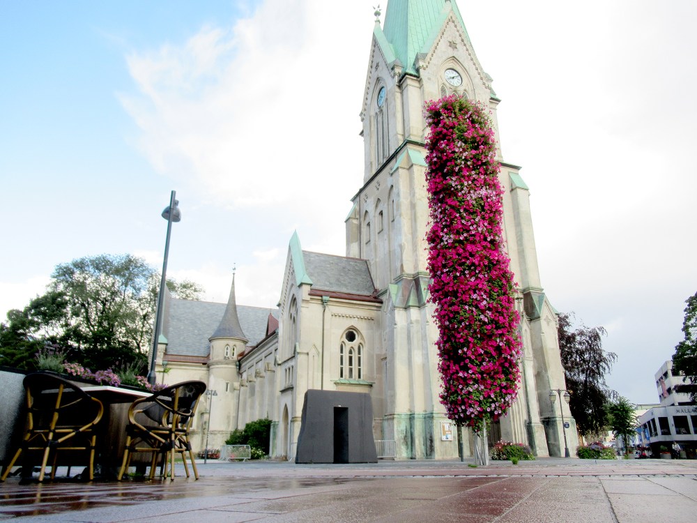 kirke_to_tårn_1_tommetanker